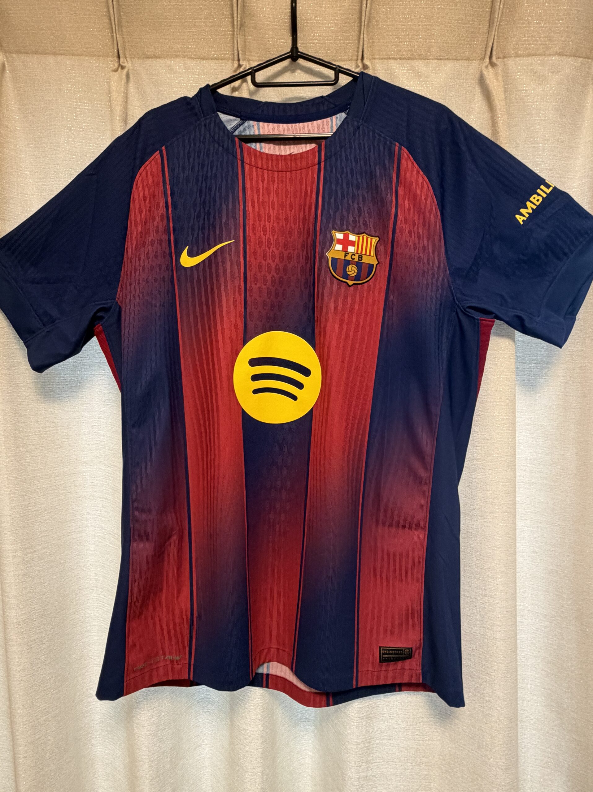FCバルセロナ 2025-26 ホームユニフォーム 表